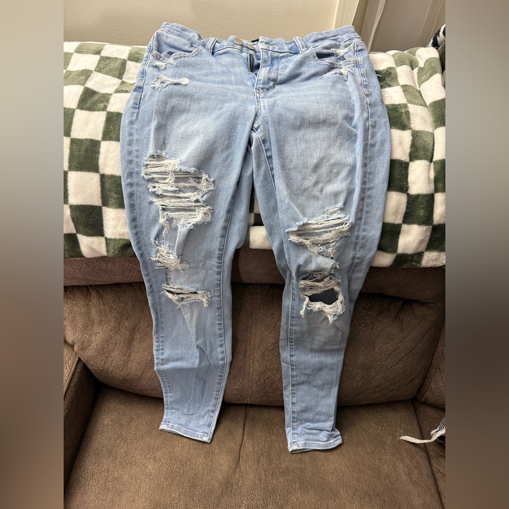 American Eagle Skinny Jeans